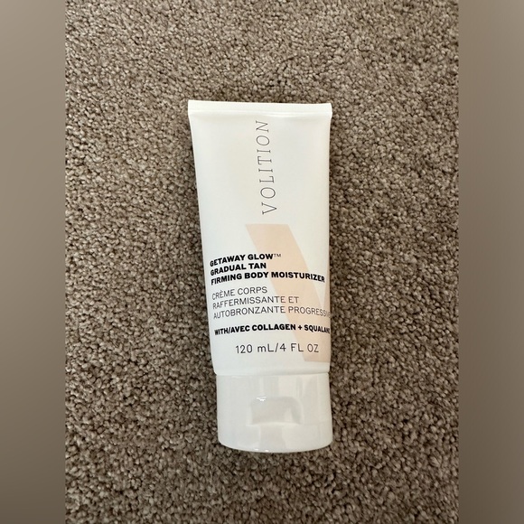 Volition Getaway Glow Gradual Tan Firming Body Moisturizer - Picture 5 of 5